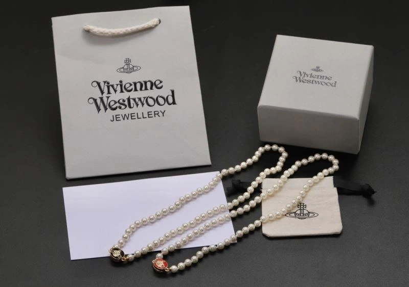 Vivienne Westwood Necklaces Cozy 214399