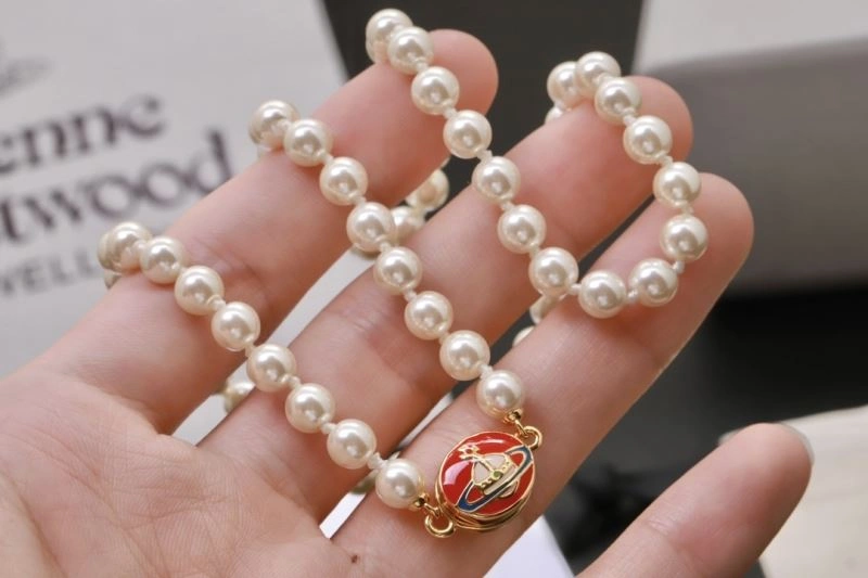Vivienne Westwood Necklaces Cozy 214399