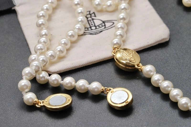 Vivienne Westwood Necklaces Cozy 214399