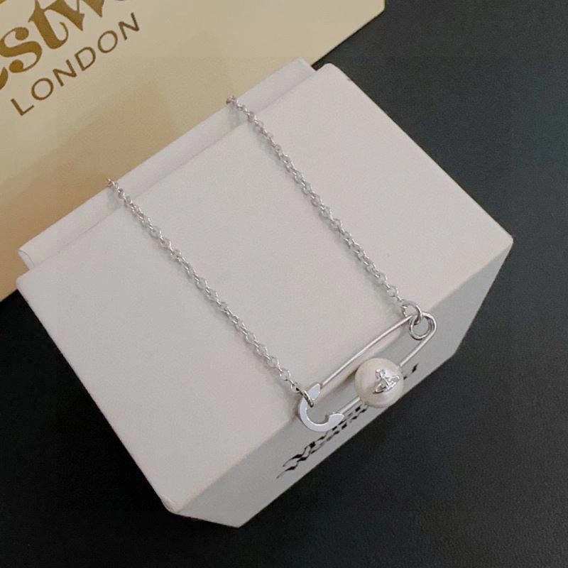 Vivienne Westwood Necklaces ModernLook 214031