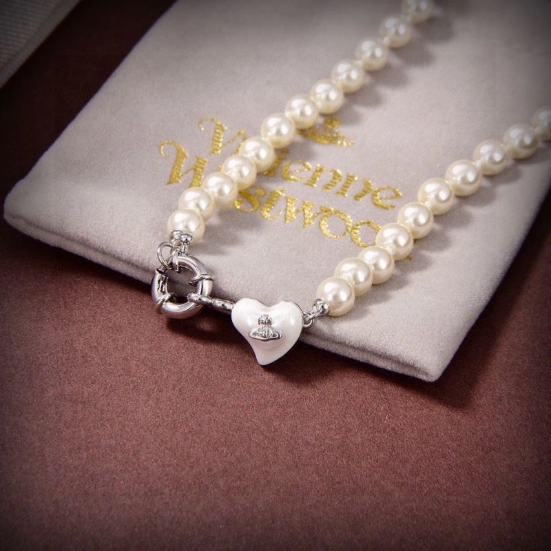 Vivienne Westwood Necklaces SmoothTexture 214045