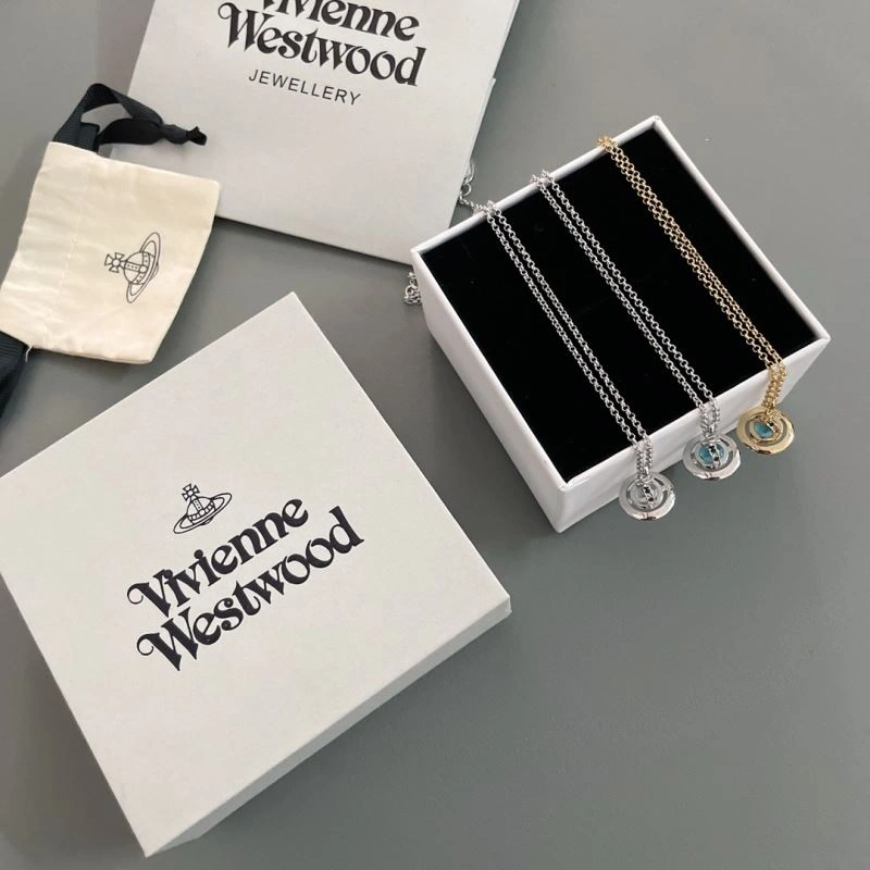 Effortless Vivienne Westwood Necklaces 212747