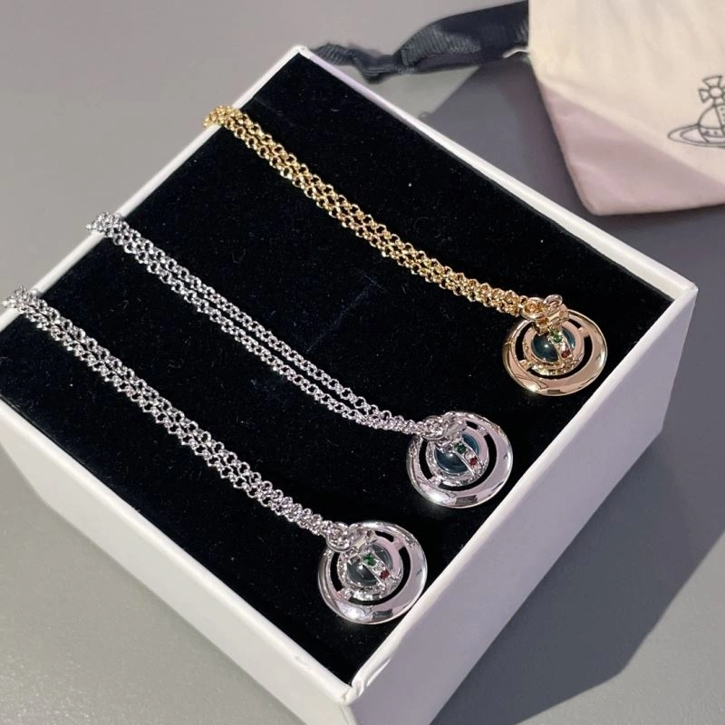 Effortless Vivienne Westwood Necklaces 212747