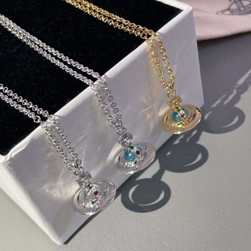 Effortless Vivienne Westwood Necklaces 212747
