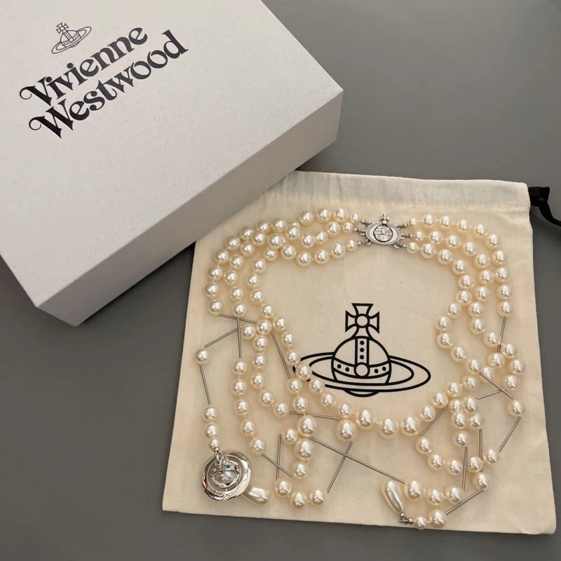 Seasonal Vivienne Westwood Necklaces 212735