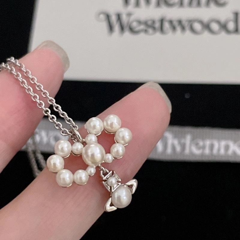 WellDesigned Vivienne Westwood Necklaces 212733