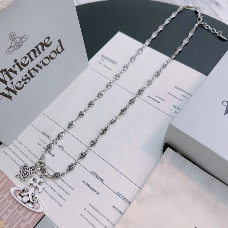Modern Vivienne Westwood Necklaces 212719