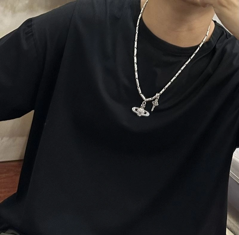 Vivienne Westwood Necklaces Refined 212715