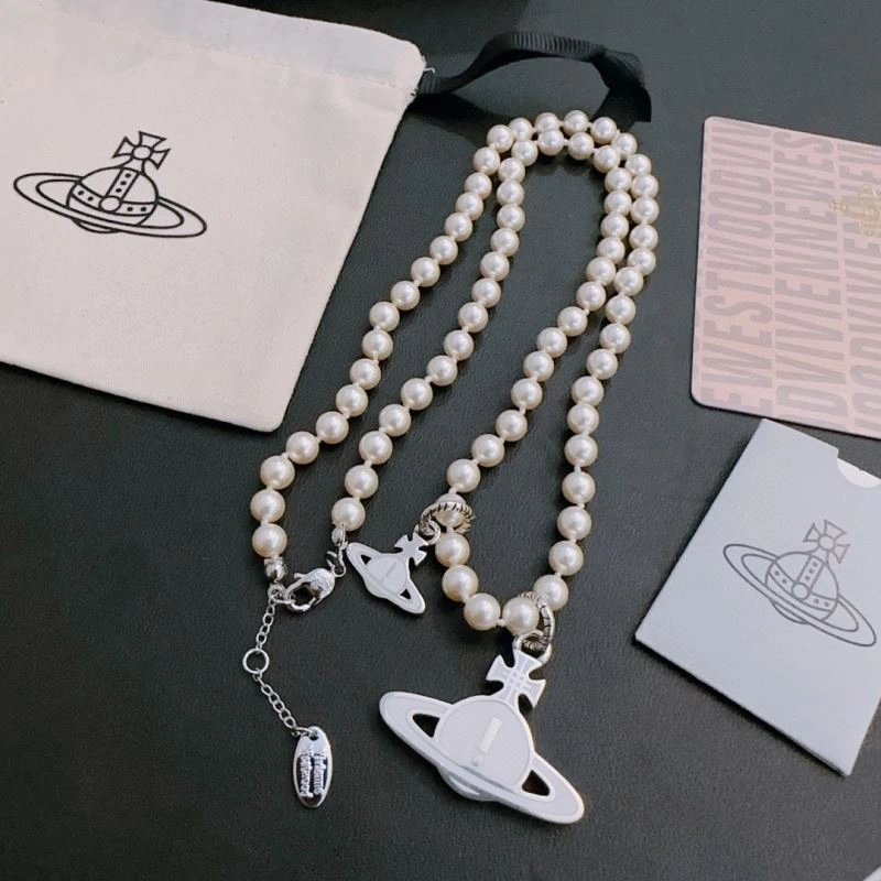 Youthful Vivienne Westwood Necklaces 212717