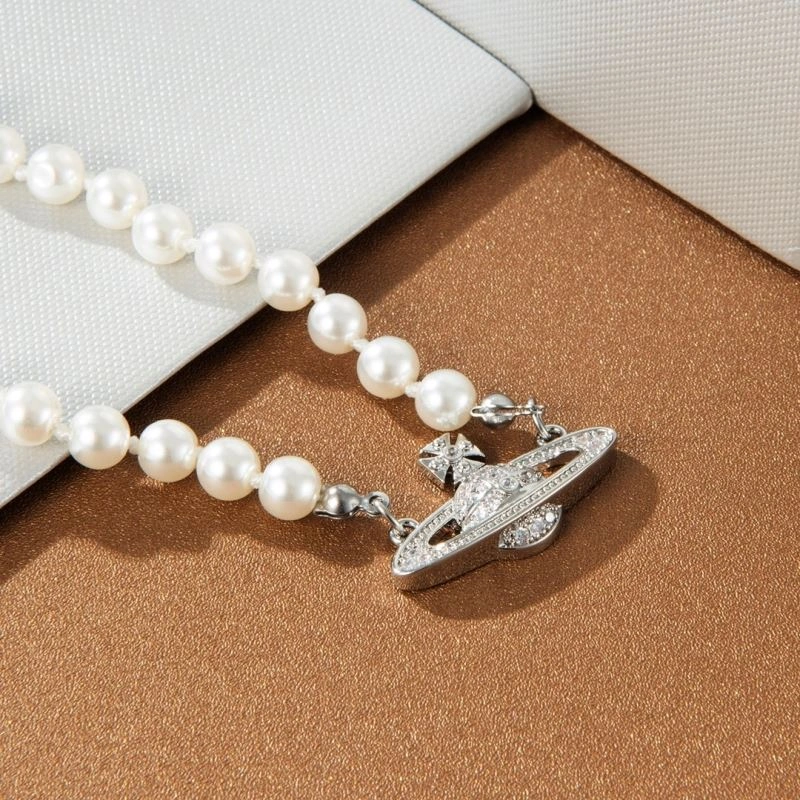 Vivienne Westwood Necklaces TimelessDesign 212484