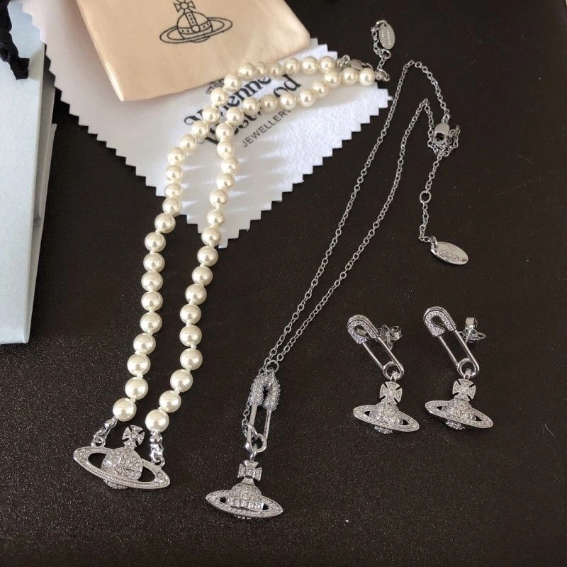 OdorResistant Vivienne Westwood Necklaces 212480