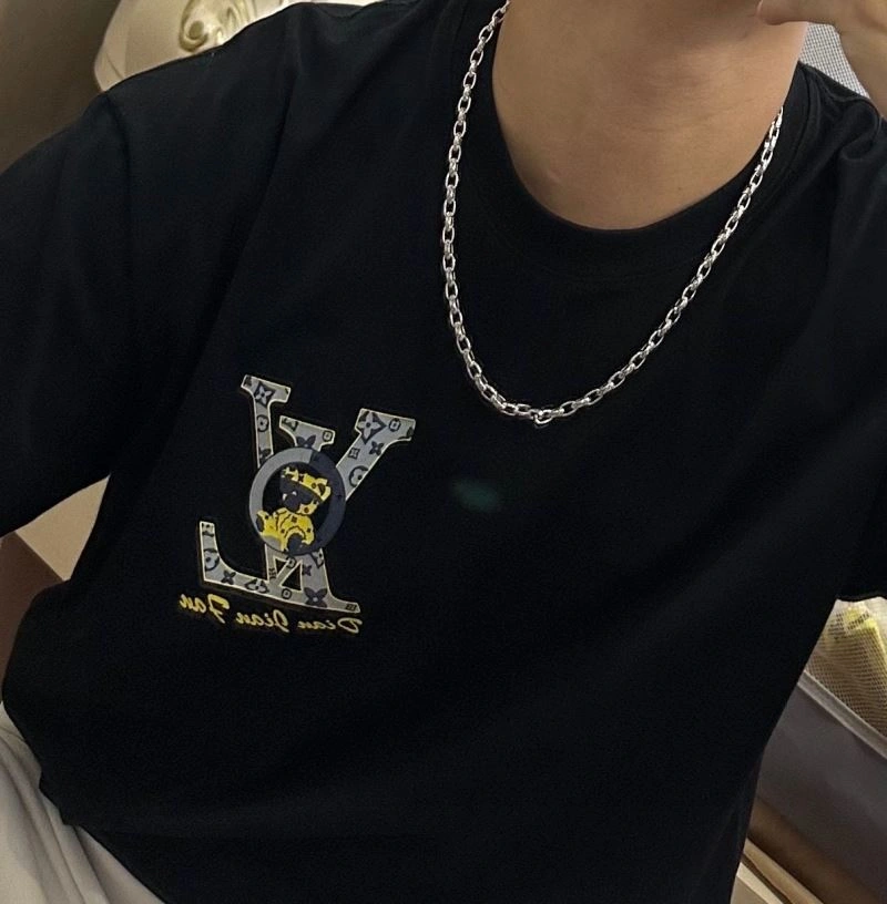 Vivienne Westwood Necklaces EasyCare 211528