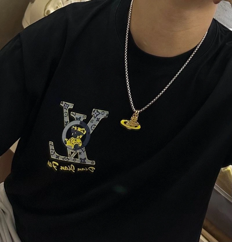 Youthful Vivienne Westwood Necklaces 211516