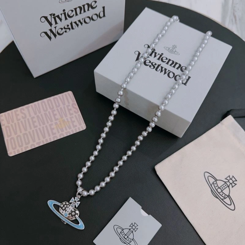 Contemporary Vivienne Westwood Necklaces 211556