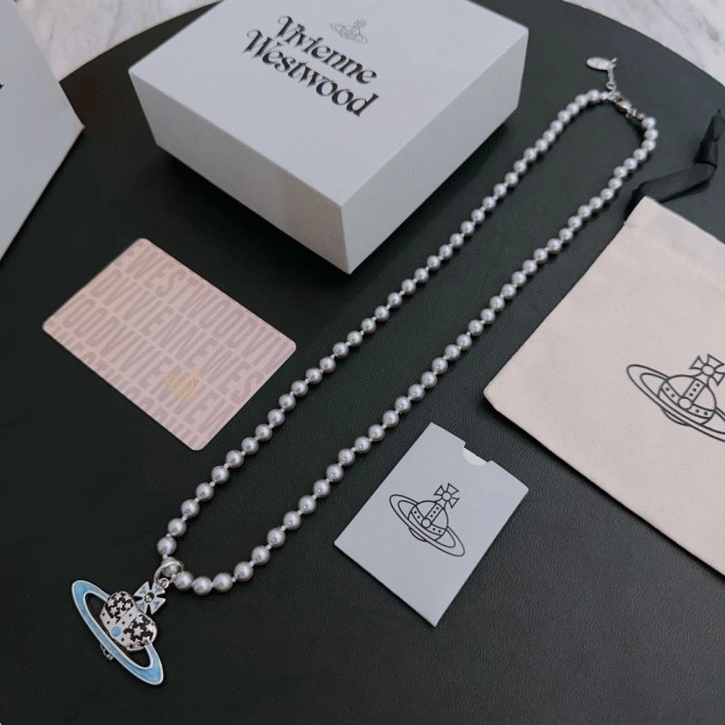 Contemporary Vivienne Westwood Necklaces 211556