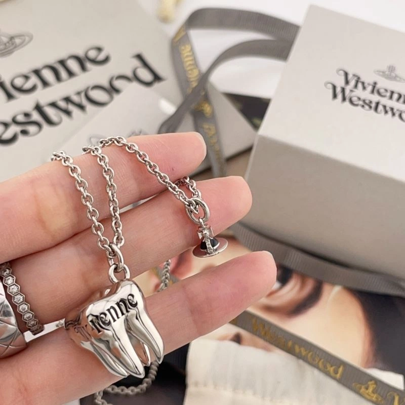 OdorResistant Vivienne Westwood Necklaces 211527