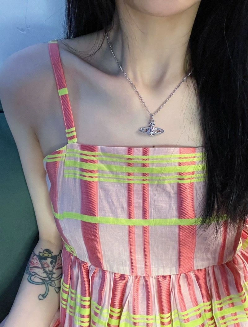 HighQuality Vivienne Westwood Necklaces 211521