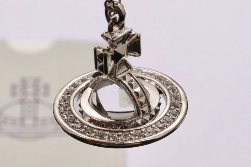 Vivienne Westwood Necklaces Resilient 211514