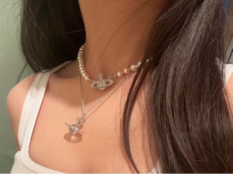 Vivienne Westwood Necklaces Resilient 211514