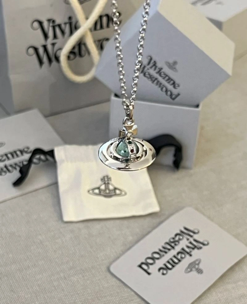 Vivienne Westwood Necklaces Versatile 211511