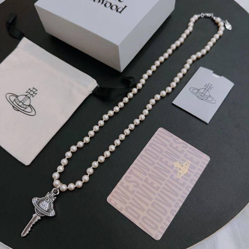 Vivienne Westwood Necklaces Compact 211503