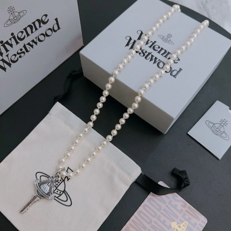 Vivienne Westwood Necklaces Compact 211503