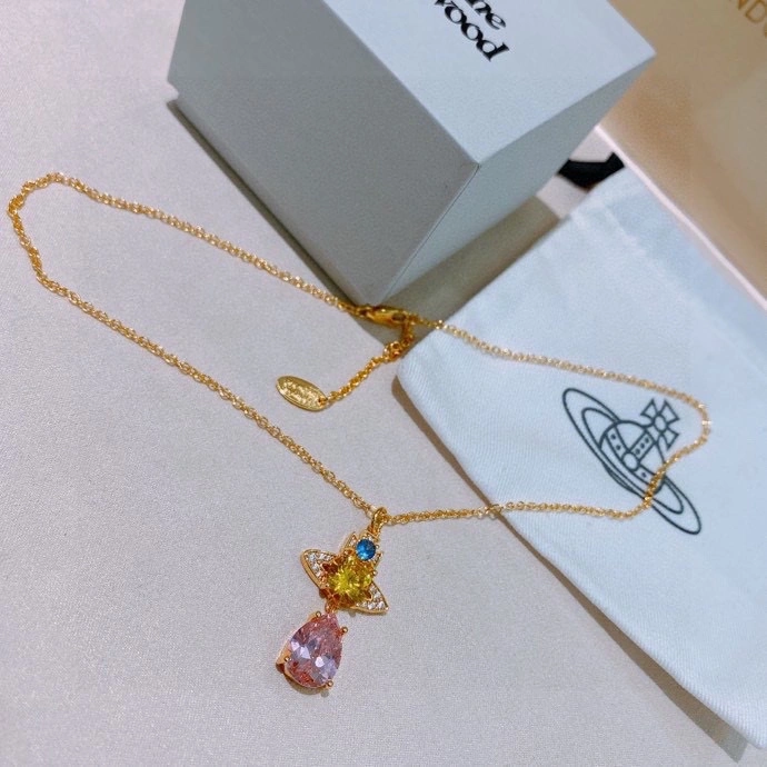 Vivienne Westwood Necklaces Compact 211497