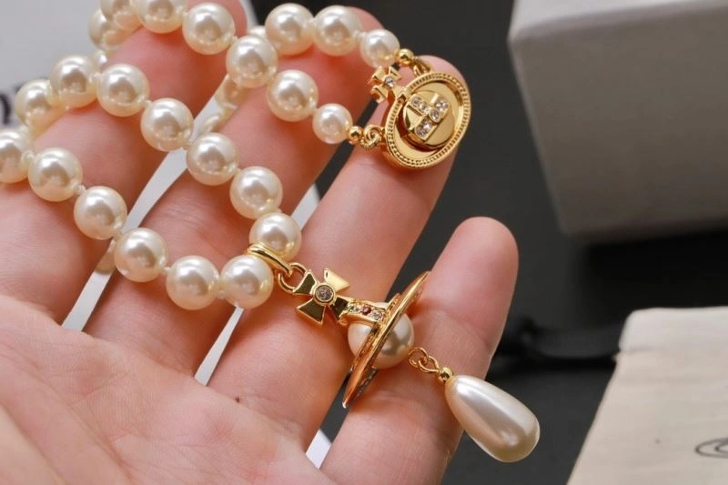 Soft Vivienne Westwood Necklaces 210977