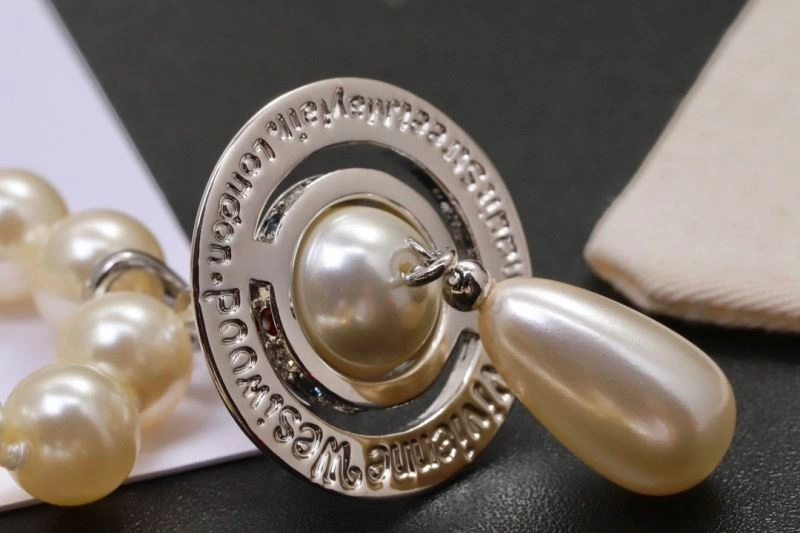 Soft Vivienne Westwood Necklaces 210977