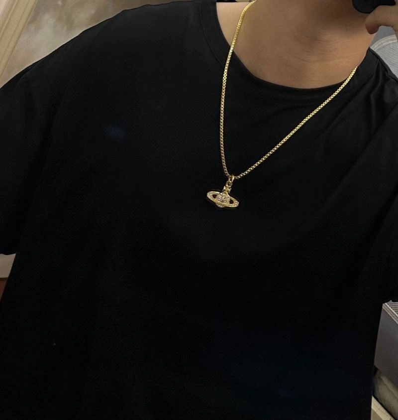 Classic Vivienne Westwood Necklaces 210961