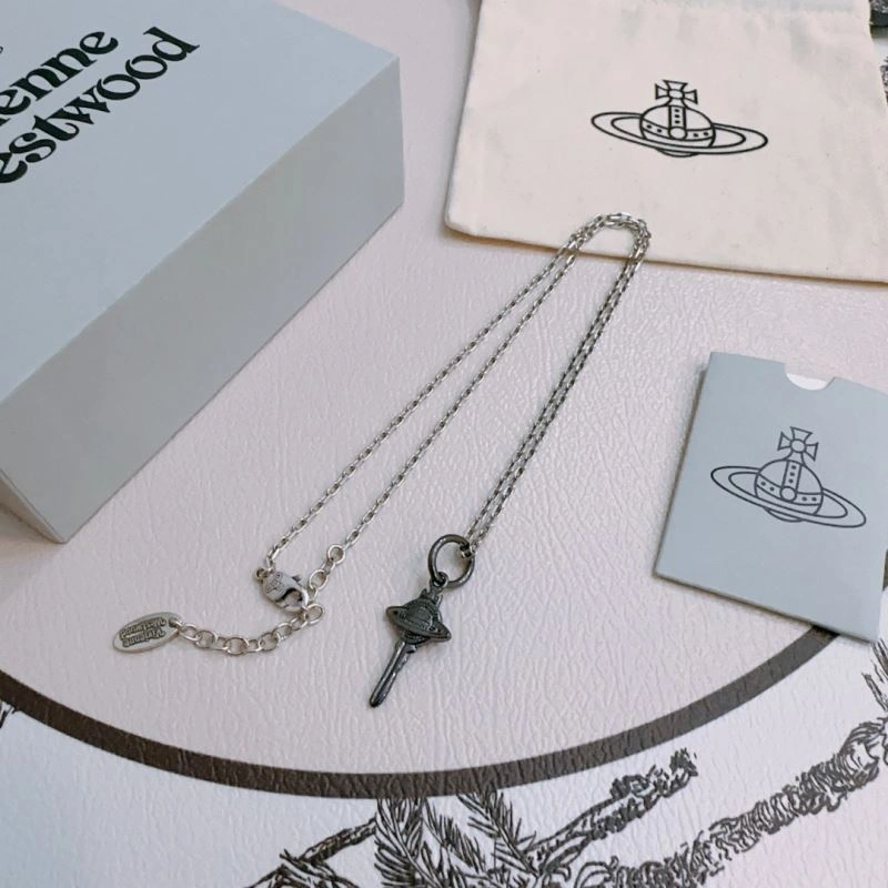 FashionForward Vivienne Westwood Necklaces 210952