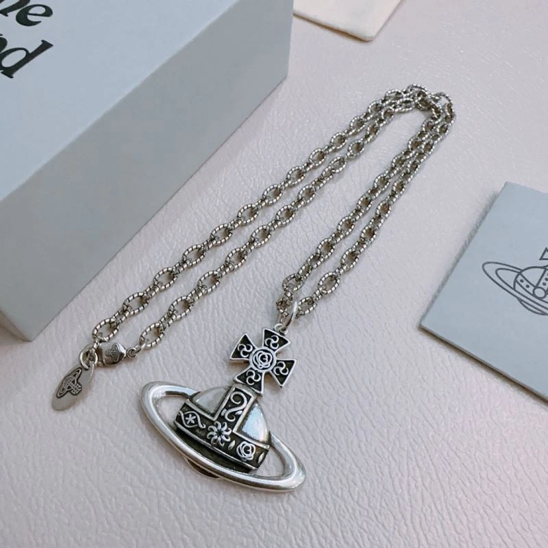 Lightweight Vivienne Westwood Necklaces 210942
