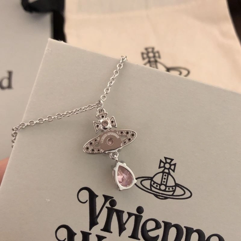 Vibrant Vivienne Westwood Necklaces 210940