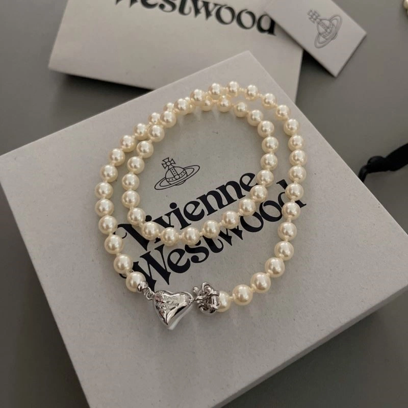 Casual Vivienne Westwood Necklaces 210321