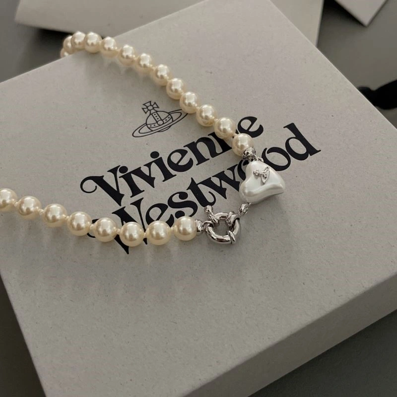 Casual Vivienne Westwood Necklaces 210321