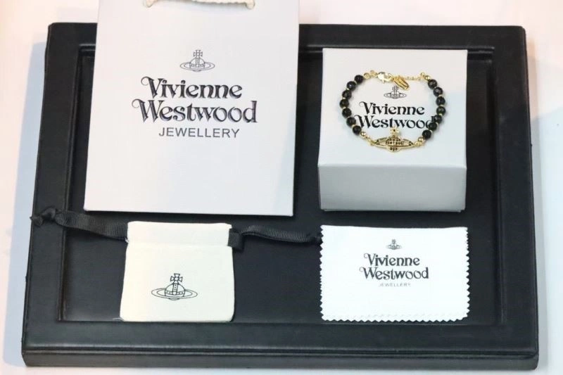 AllSeason Vivienne Westwood Necklaces 210258