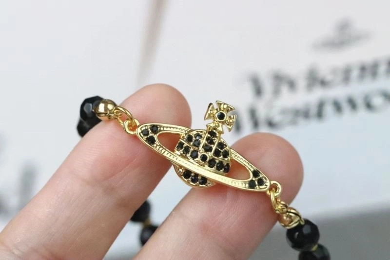 AllSeason Vivienne Westwood Necklaces 210258