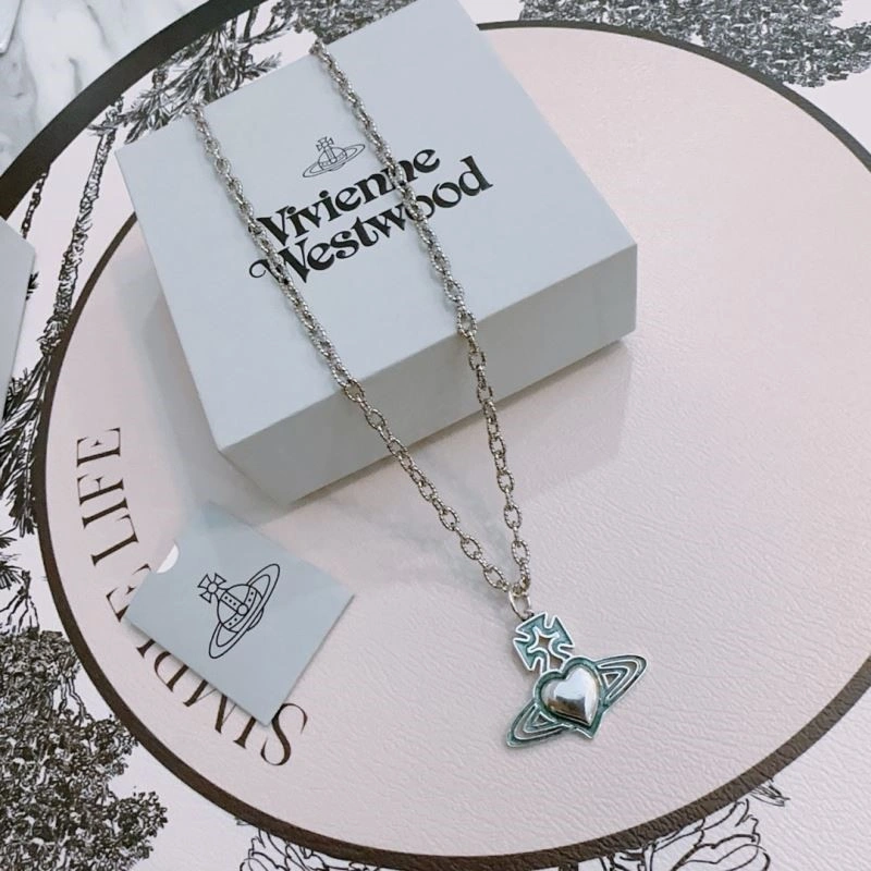 Sophisticated Vivienne Westwood Necklaces 210240