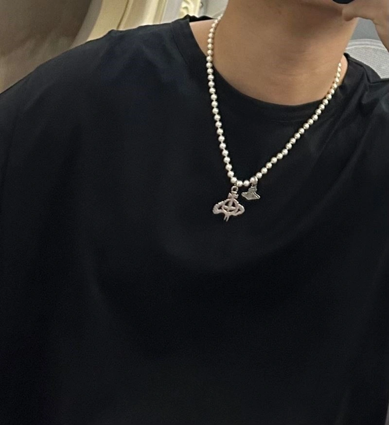 Vivienne Westwood Necklaces Trendsetting 210227