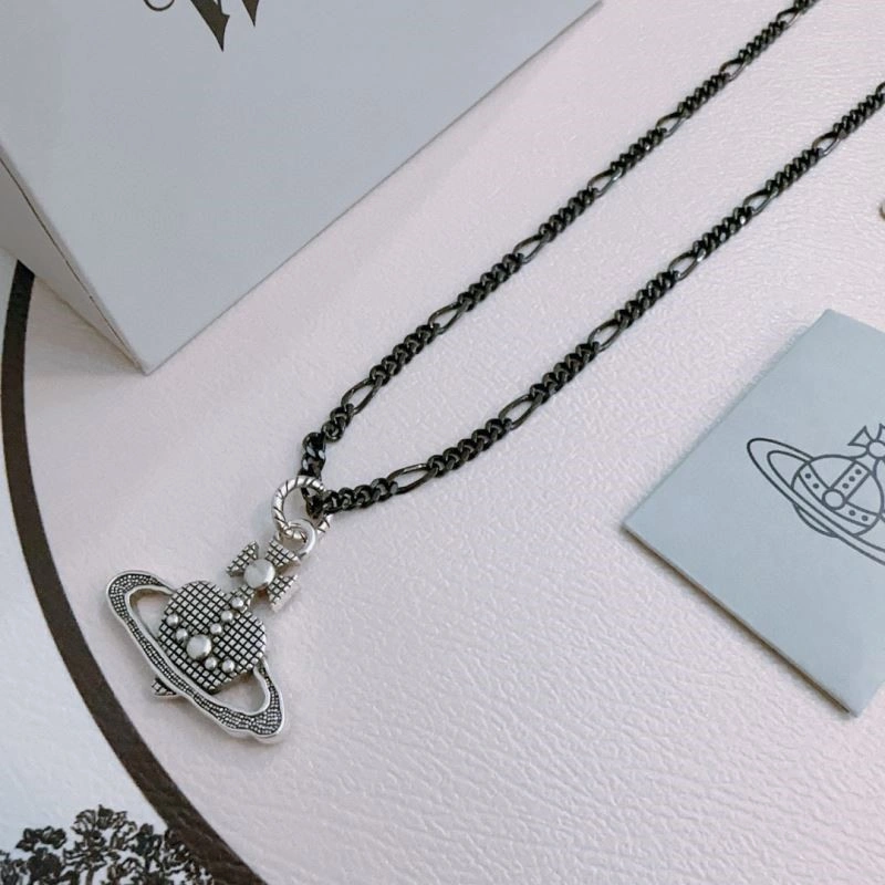 OdorResistant Vivienne Westwood Necklaces 210225