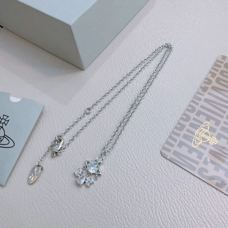 TechFriendly Vivienne Westwood Necklaces 210207