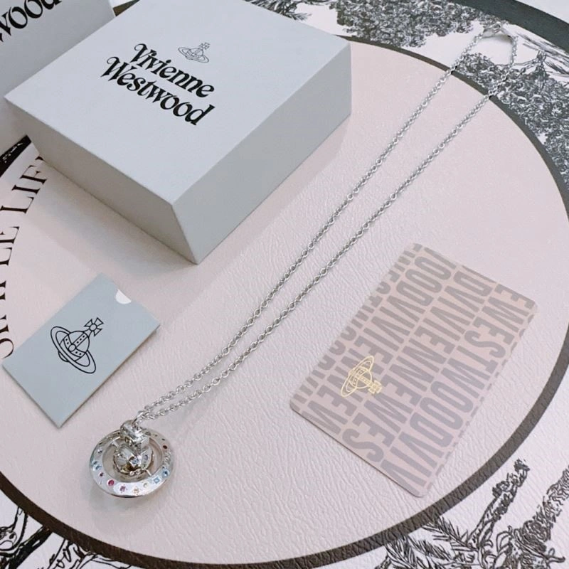 UrbanStyle Vivienne Westwood Necklaces 210214