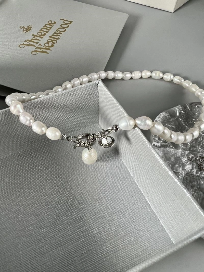 AllSeason Vivienne Westwood Necklaces 210230