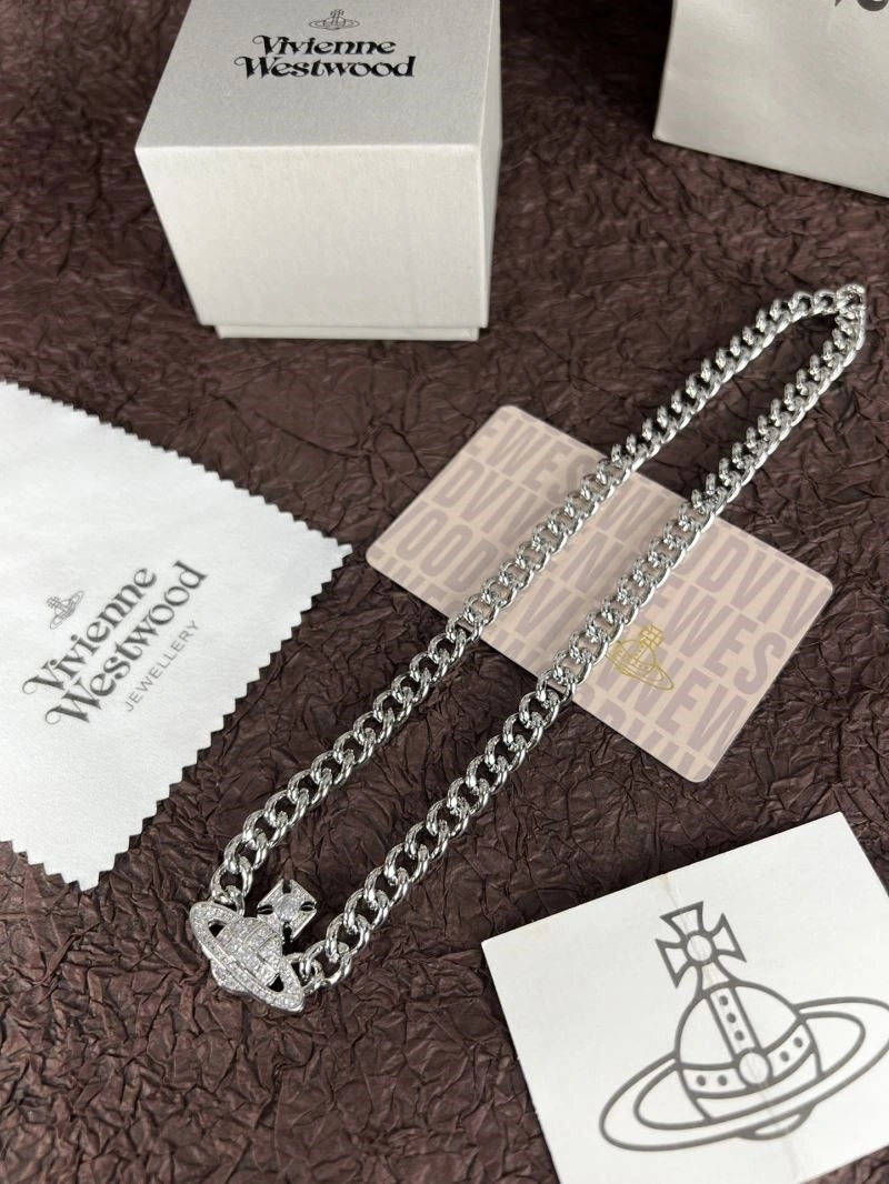 Effortless Vivienne Westwood Necklaces 210216