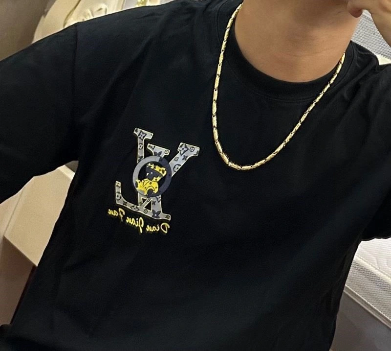 Vivienne Westwood Necklaces Youthful 210210