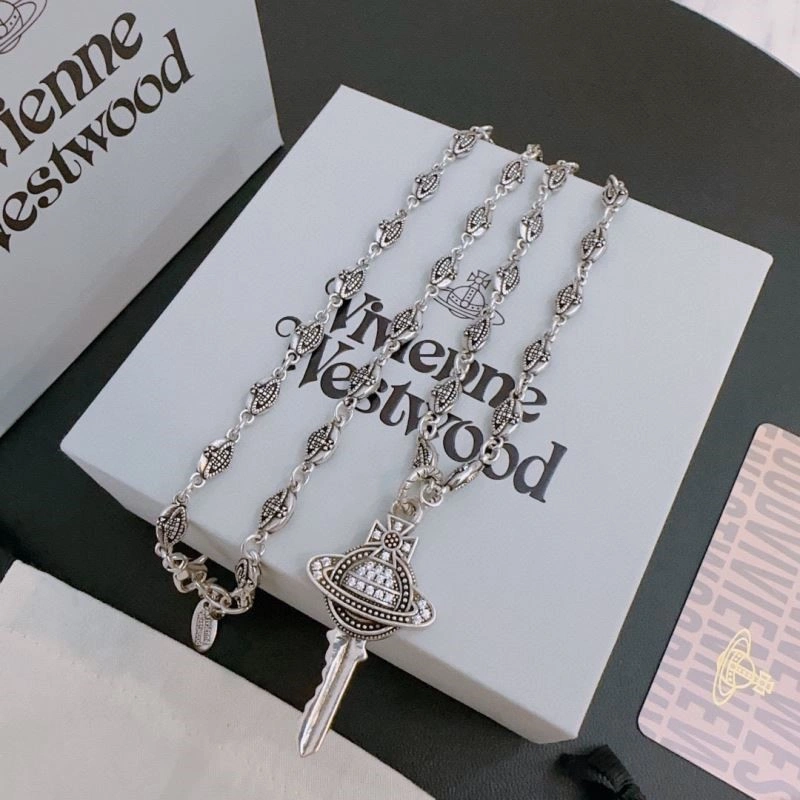 Fashionable Vivienne Westwood Necklaces 210204