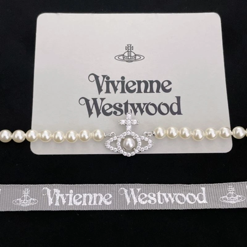 GoAnywhere Vivienne Westwood Necklaces 209581