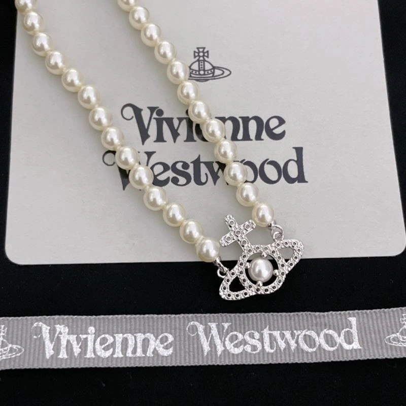 GoAnywhere Vivienne Westwood Necklaces 209581