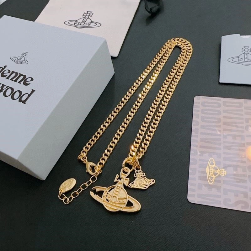 Vivienne Westwood Necklaces EasyMatch 209526