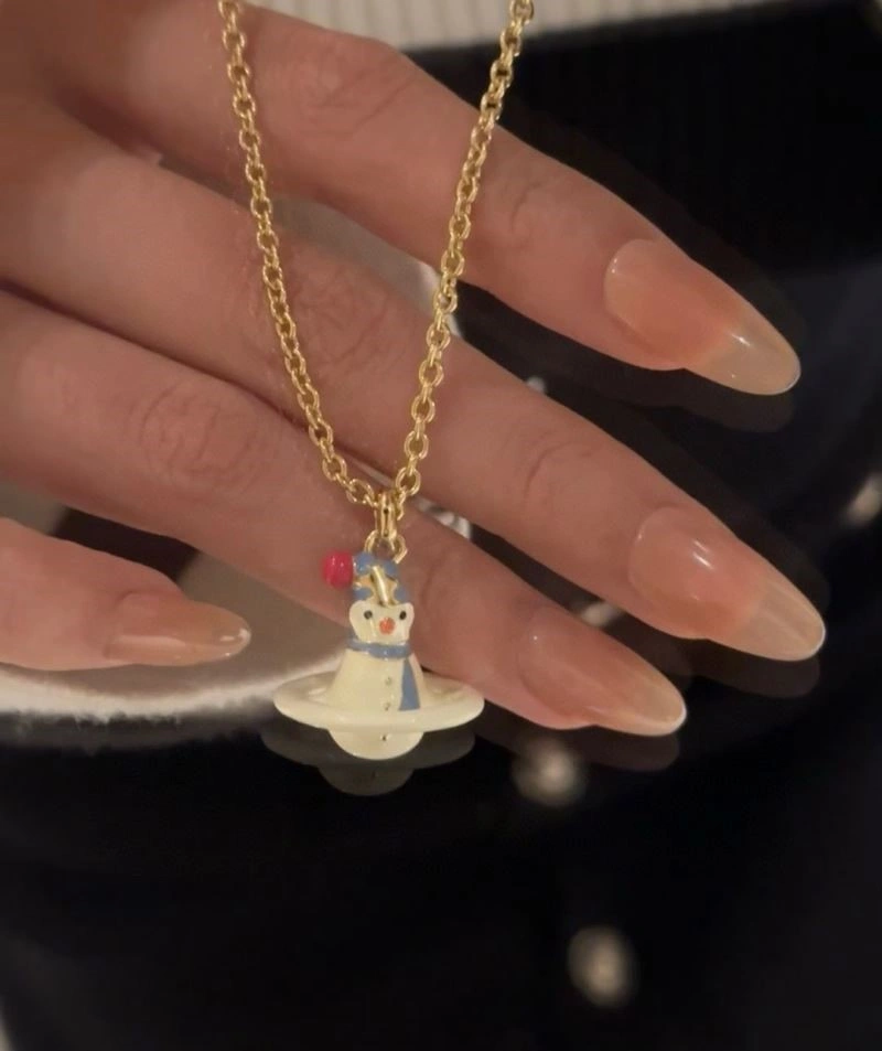 Trendsetting Vivienne Westwood Necklaces 209542